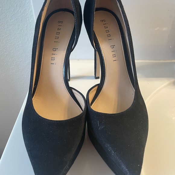 Sz10 Black Suede - Picture 5 of 8